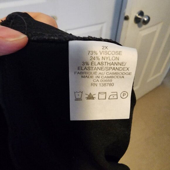 Pennington's Activezone Black Cropped Pants size 2X - Picture 4 of 5